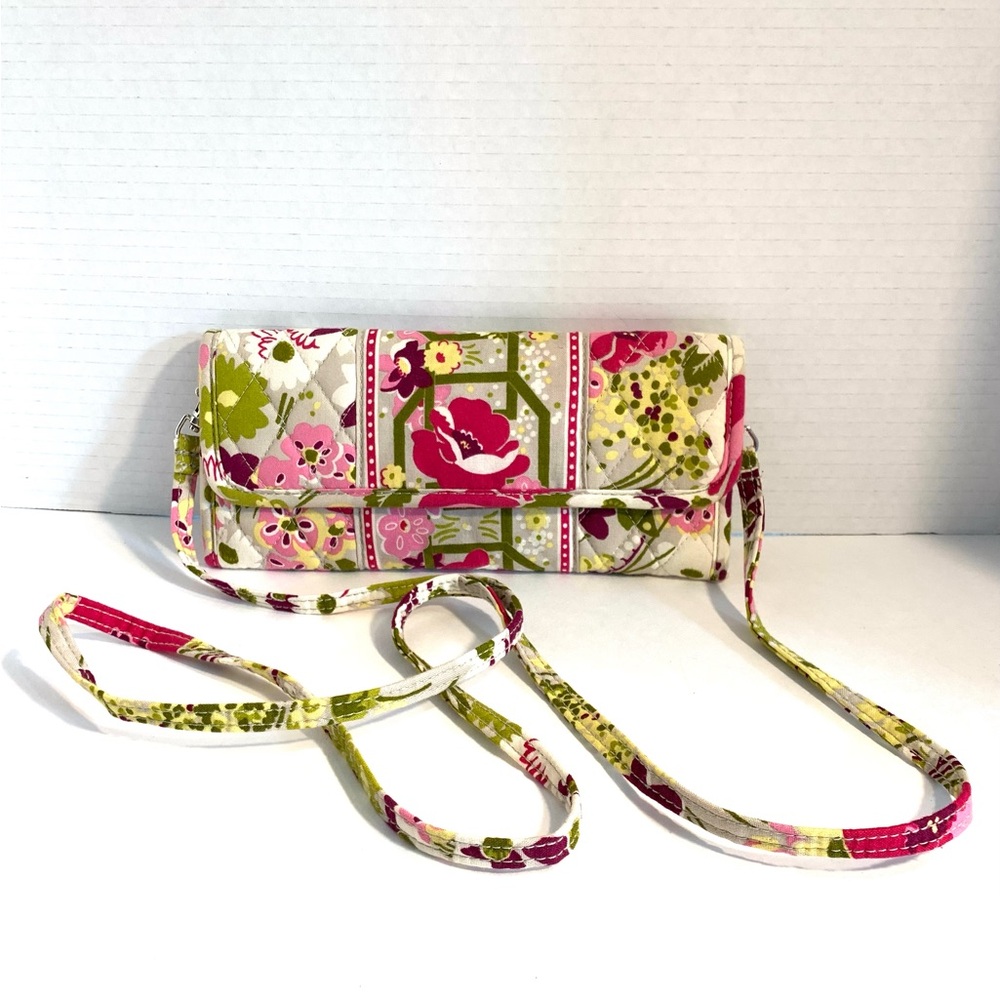 Vera Bradley Tri-Fold Wallet Crossbody Purse Combo Make Me Blush Cotton Quilted